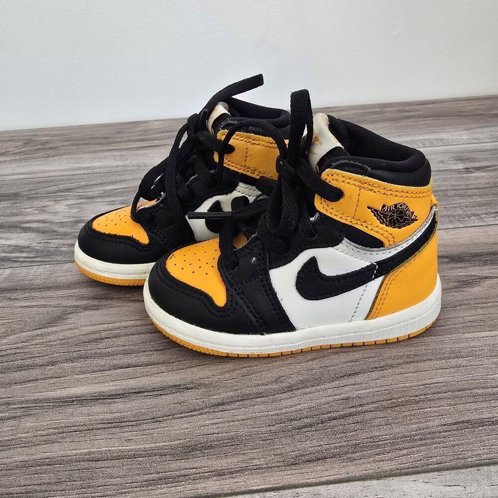 Nike Air Jordan 1 Retro High OG Toddler Taxi Yellow Black White Sneakers 5C